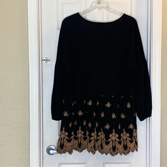 ASOS DESIGN wrap dress with gold cutwork embroidery detail in black Size 14 - Picture 12 of 12